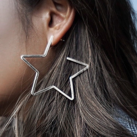 GlitzBlitz Boutique Jewelry - Any 2/$20! Silver Flattened Star Stud Earrings